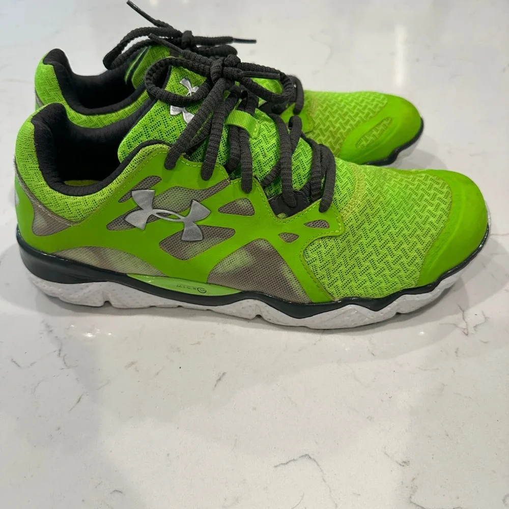 Under Armour Micro G Assert 4 Mens Running Shoes Lime Green 1249942-389 Size 9.5